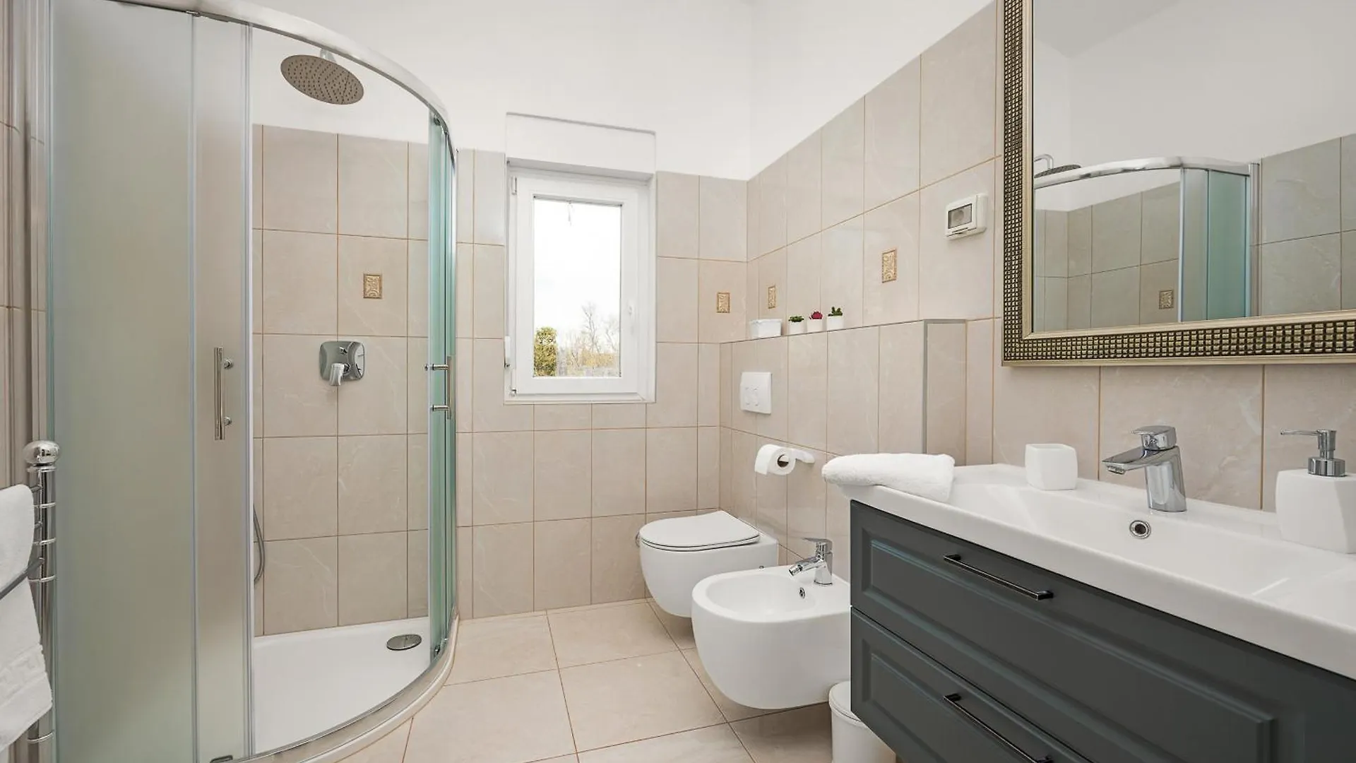 Villa Laura In Medulin For 8 Persons Only 1.5 Km From The Beach 0*,  Κροατία