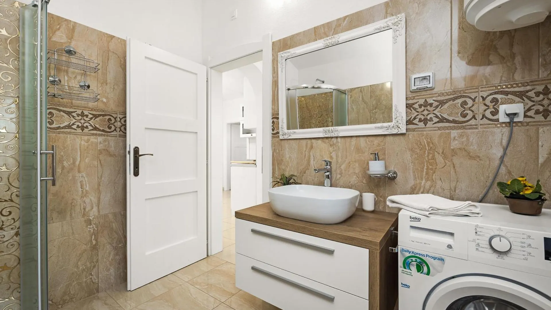 Villa Laura In Medulin For 8 Persons Only 1.5 Km From The Beach