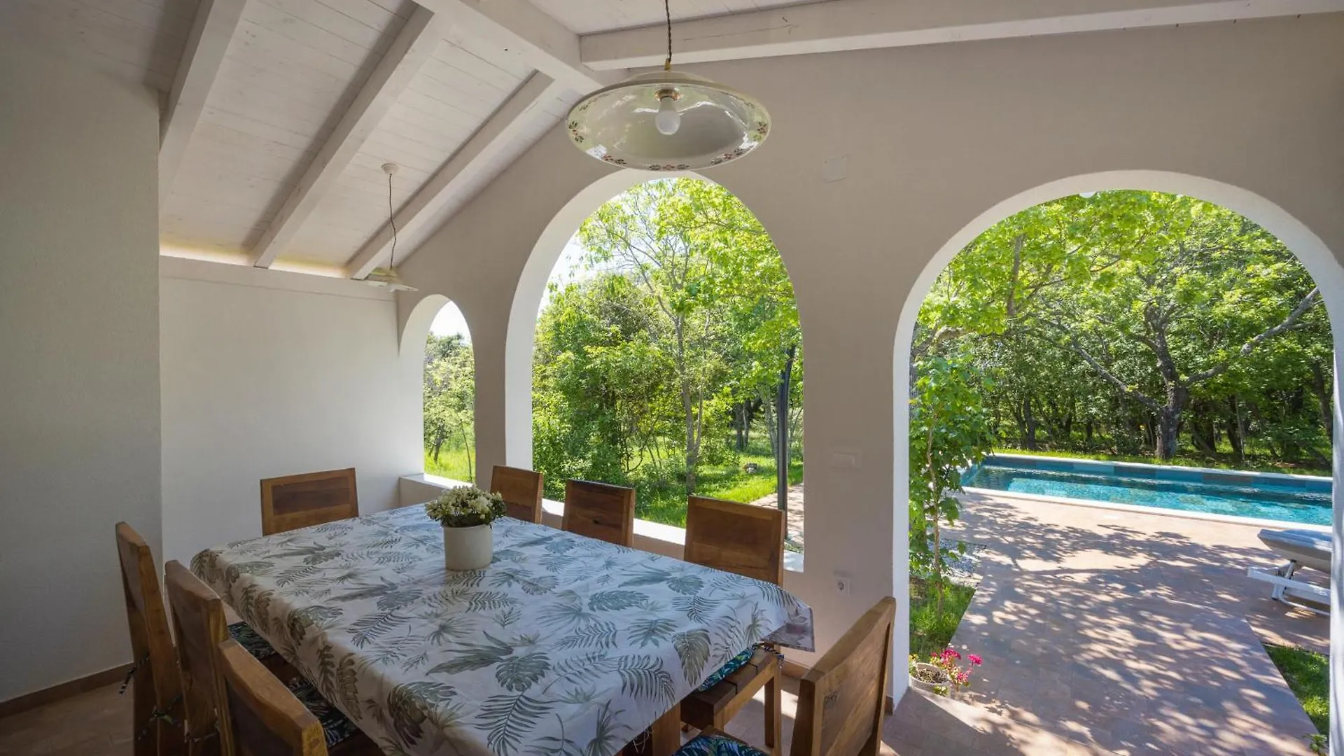 Villa Laura In Medulin For 8 Persons Only 1.5 Km From The Beach