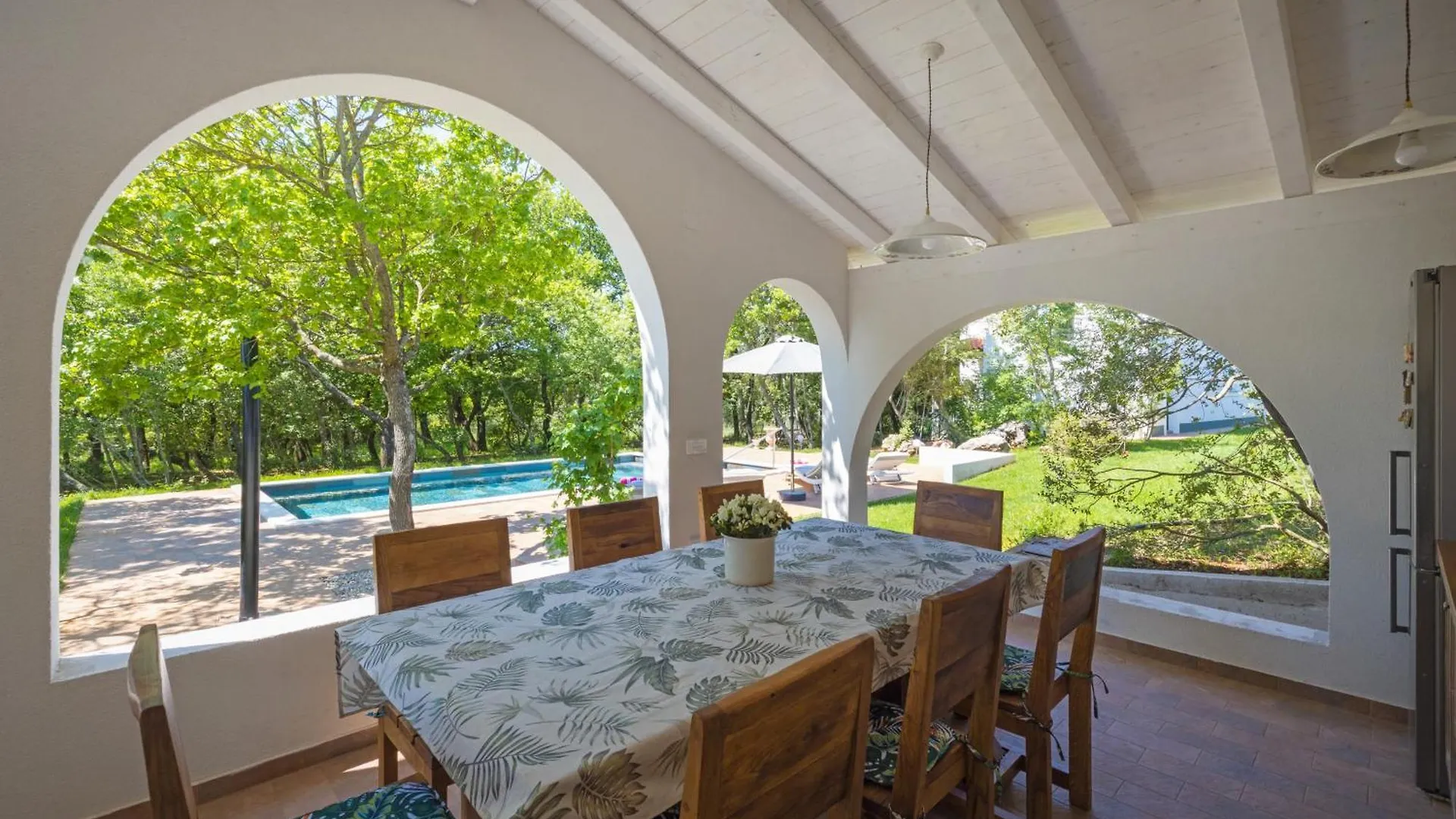 Villa Laura In Medulin For 8 Persons Only 1.5 Km From The Beach
