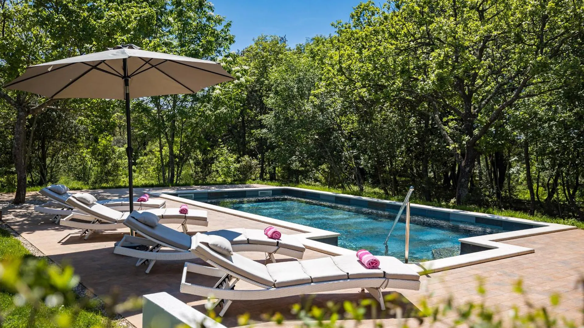 Villa Laura In Medulin For 8 Persons Only 1.5 Km From The Beach