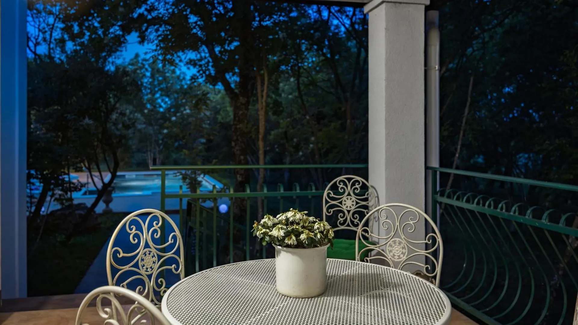 Villa Laura In Medulin For 8 Persons Only 1.5 Km From The Beach